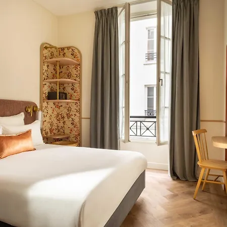 D'espagne 3* Paris