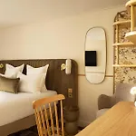 Hotel D'espagne 3*