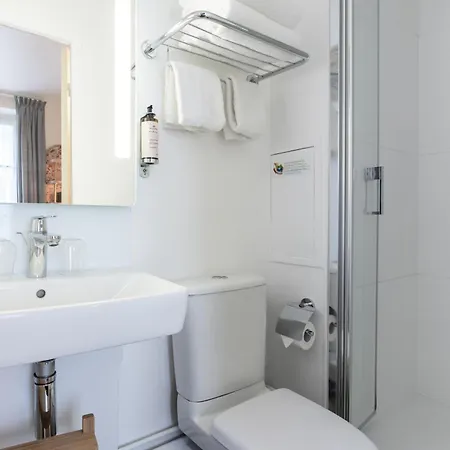 デエスパーニュ パリ