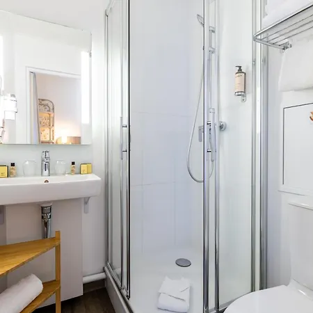 デエスパーニュ パリ