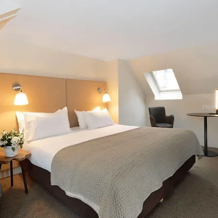 Hotel D'espagne 3*