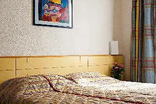 Otel D'espagne 3*