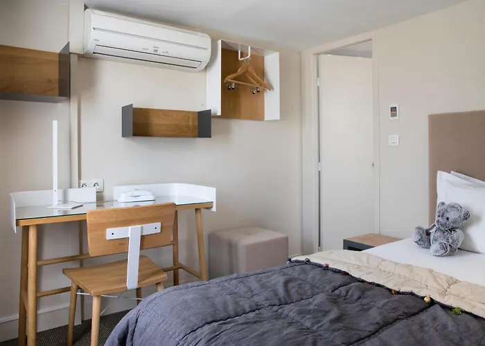 Отель D'espagne