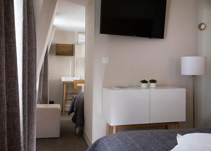 D'espagne 3* Париж