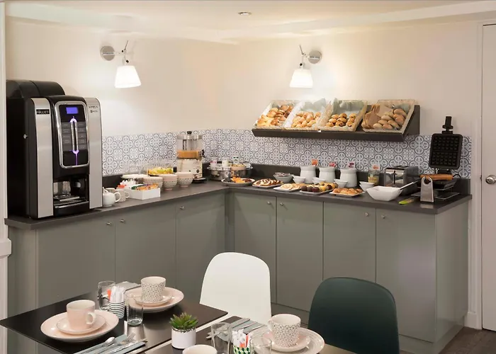 D'espagne Отель 3*