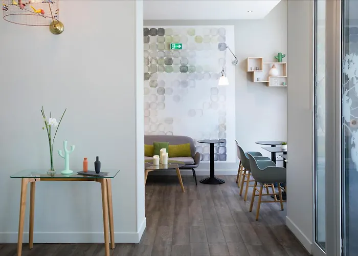 Отель D'espagne Париж