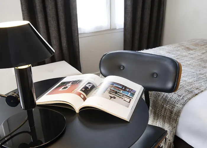 D'espagne 3* Париж