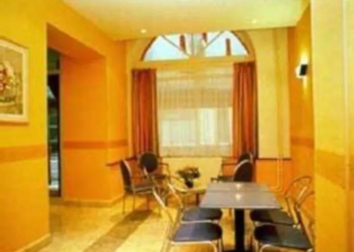 デエスパーニュ 3*