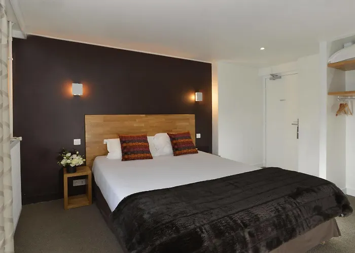 D'espagne 3* Париж